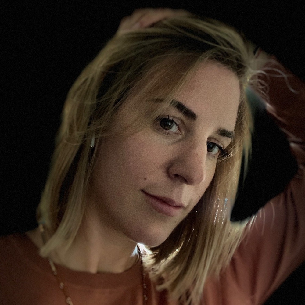 Meet your Posher, Maria